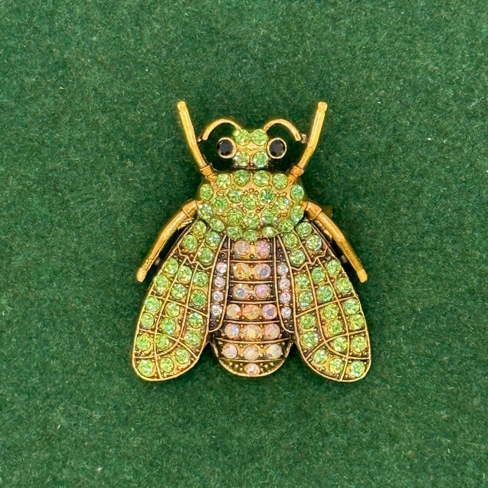 Rhinestone Bee Brooch Heavy Crystal Pin Gold Tone Costume Jewelry 1.75" - Green